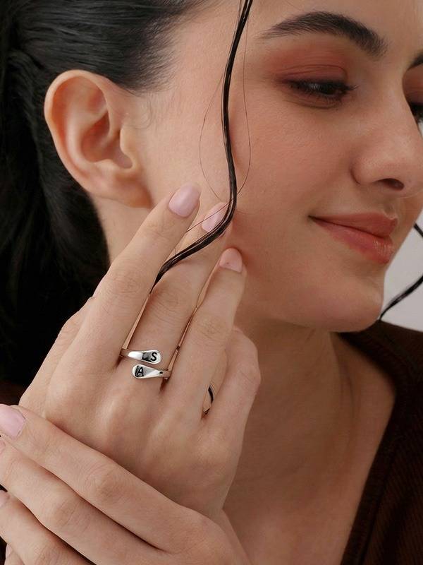 Personalized Initial Spiral Twist Ring : CRING15SL