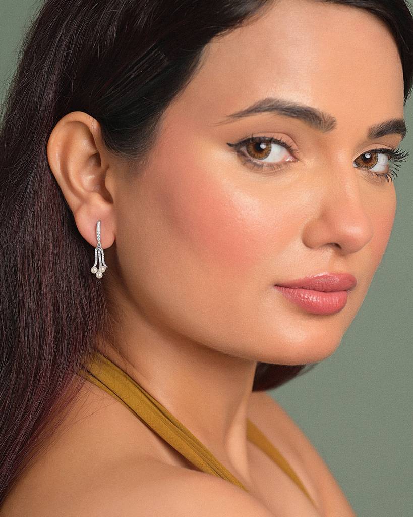 925 Sterling Silver Platinum Plated Daily Wear Kara Pearl Drop Earrings Gift For Women & Girls : CSE82