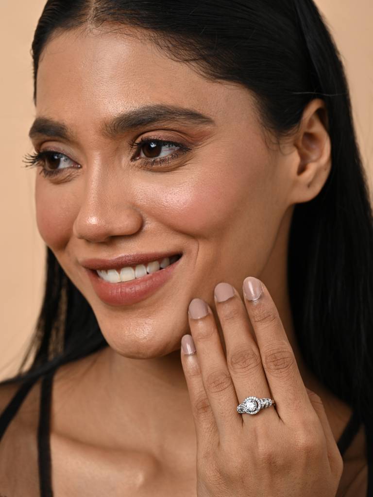Clara 925 Silver Swiss Zircon Platinum Plated Adjustable Brisa Solitaire Cocktail Finger Ring : CSFR77