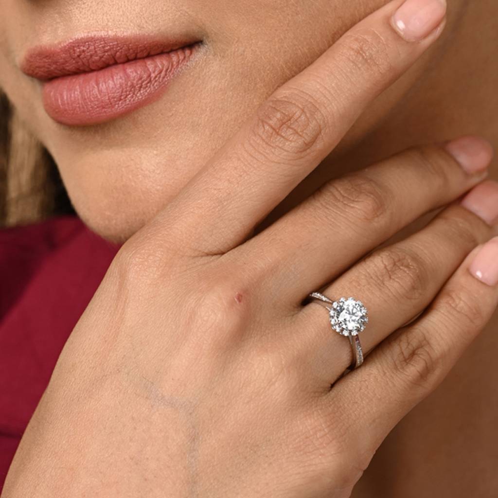 Clara 925 Silver Swiss Zircon Platinum Plated Adjustable Irina Stylish Solitaire Finger Ring : CSFR87