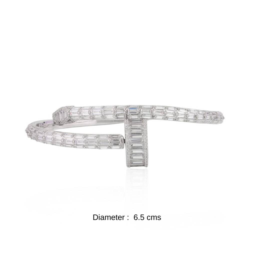 Stylish 925 Silver Nail Bracelet Featuring Cz Diamond Accents For Women : CSJ5