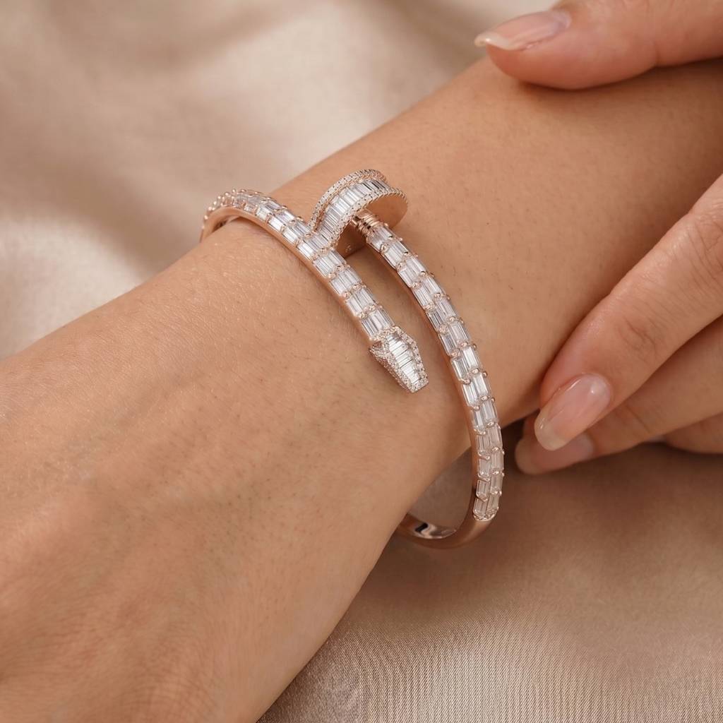 Stylish 925 Silver Nail Bracelet Featuring Cz Diamond Accents For Women : CSJ6