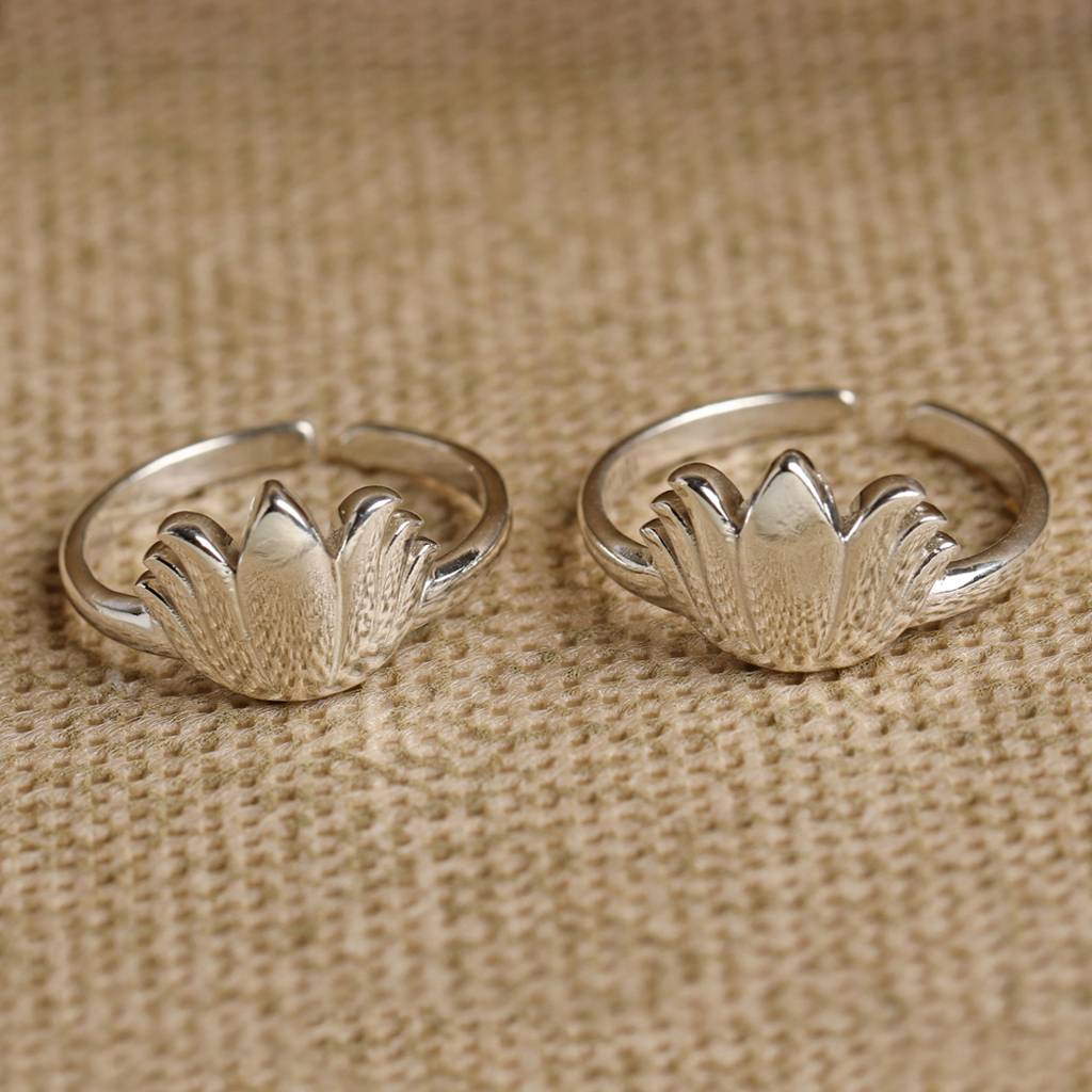 Clara 925 Sterling Silver Size Adjustable Lotus Toe Rings Pair For Women & Girls : CSTR15
