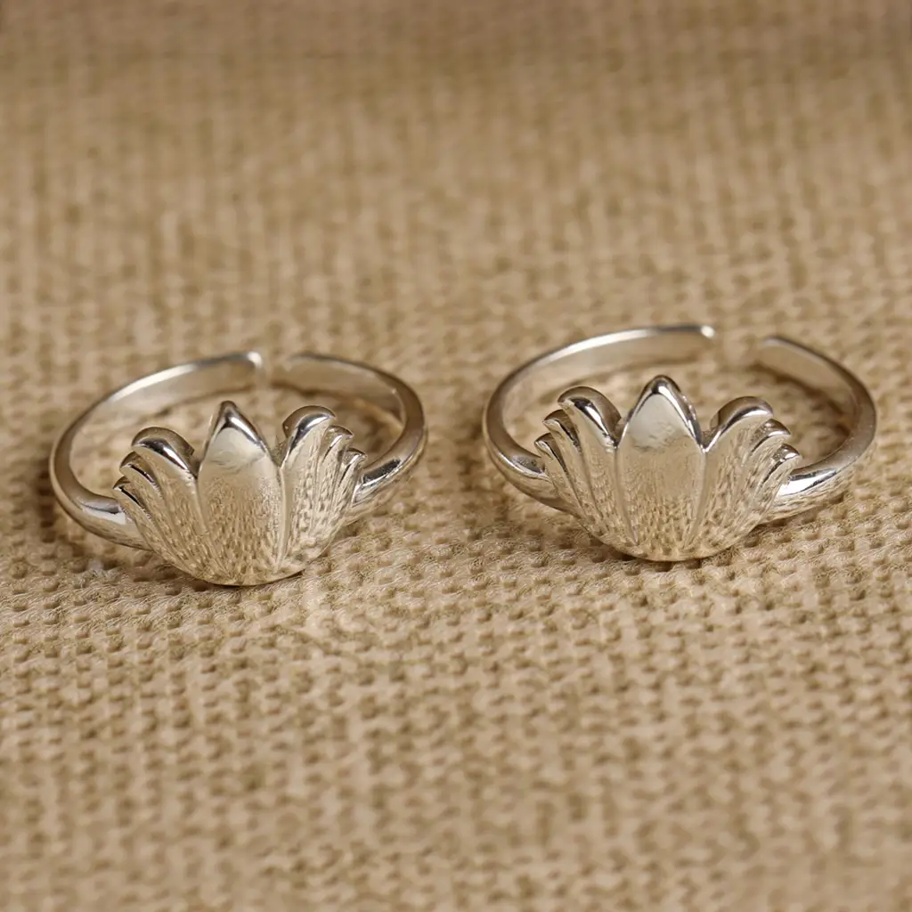 Clara 925 Sterling Silver Size Adjustable Lotus Toe Rings Pair For Women & Girls