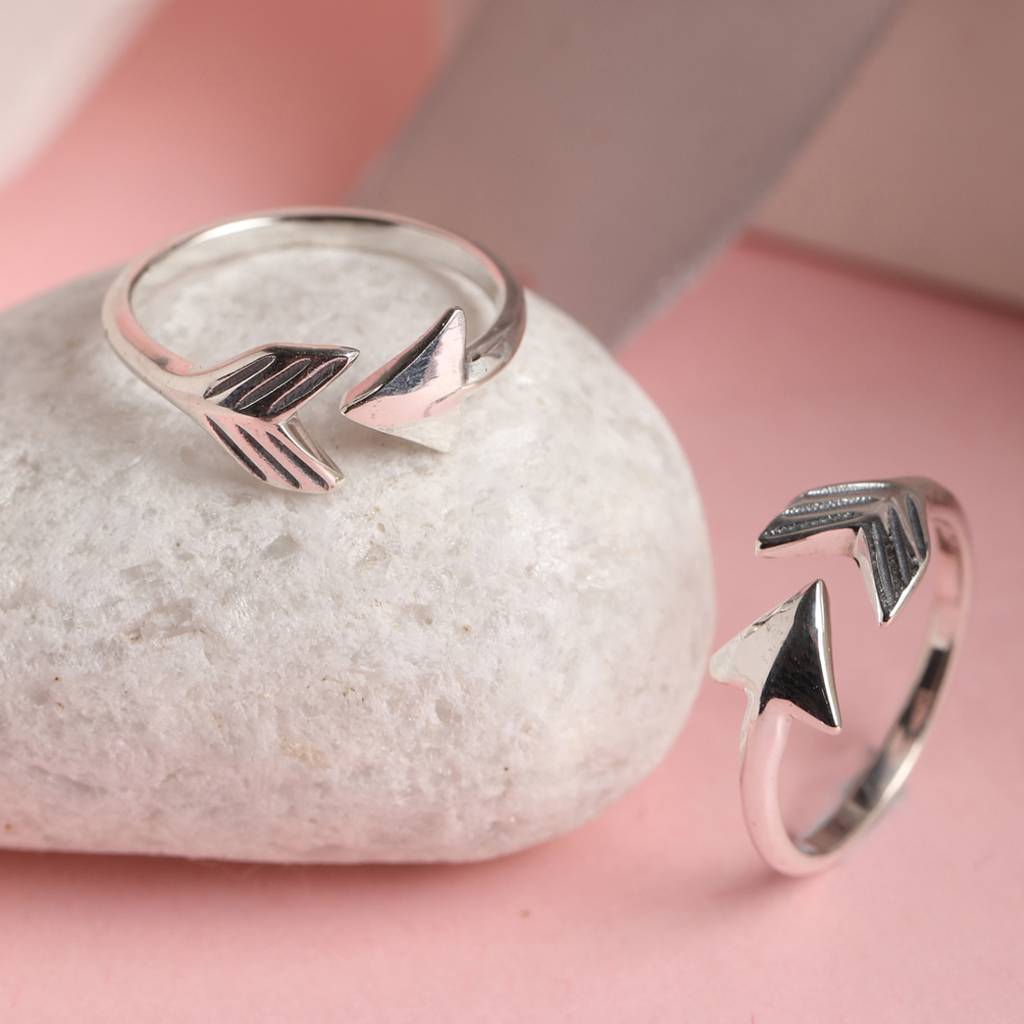 Clara 925 Sterling Silver Size Adjustable Arrow Toe Rings Pair For Women & Girls : CSTR16