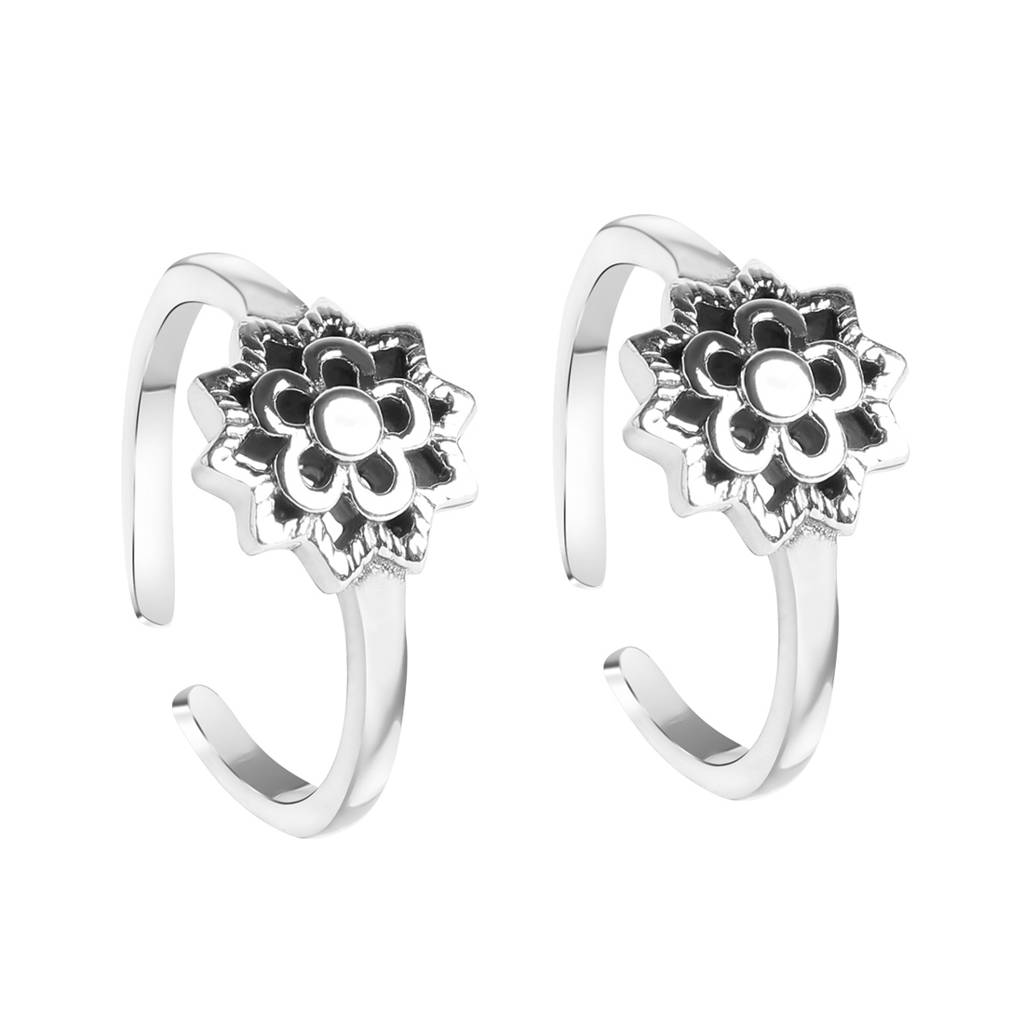 Clara 925 Sterling Silver Size Adjustable Flower Toe Rings Pair For Women & Girls : CSTR5