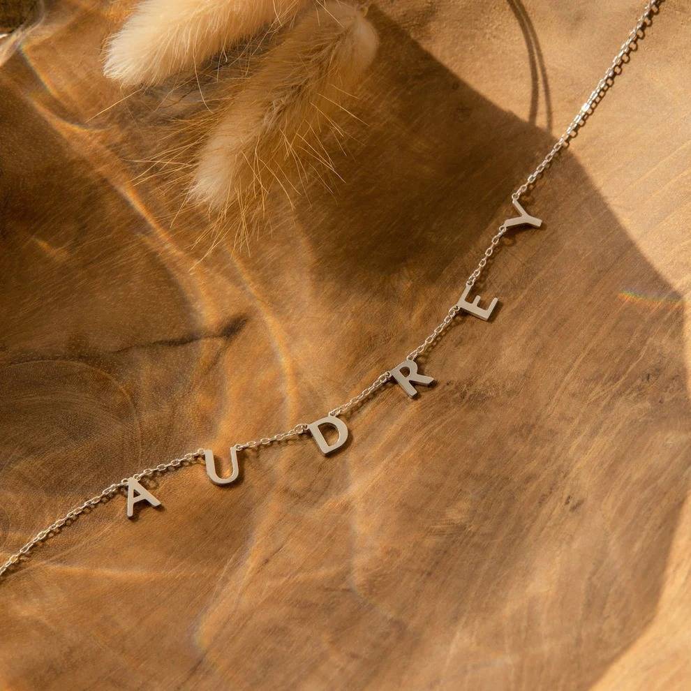 Dainty Personalized Letter Necklace : CNE19