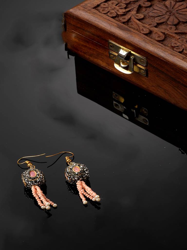 Mallow Drop Earring : DGED23056