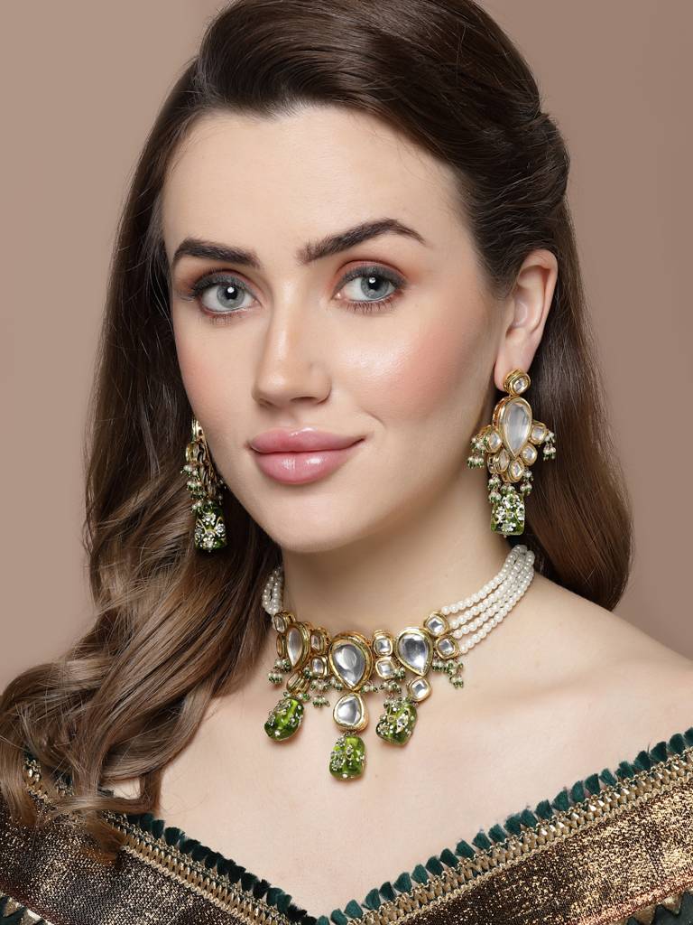 Tawazun Drop Earring : DGED23057