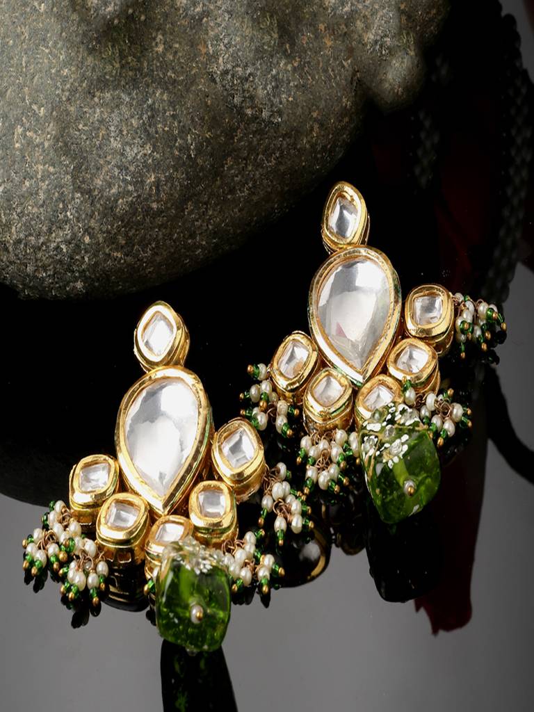 Tawazun Drop Earring : DGED23057