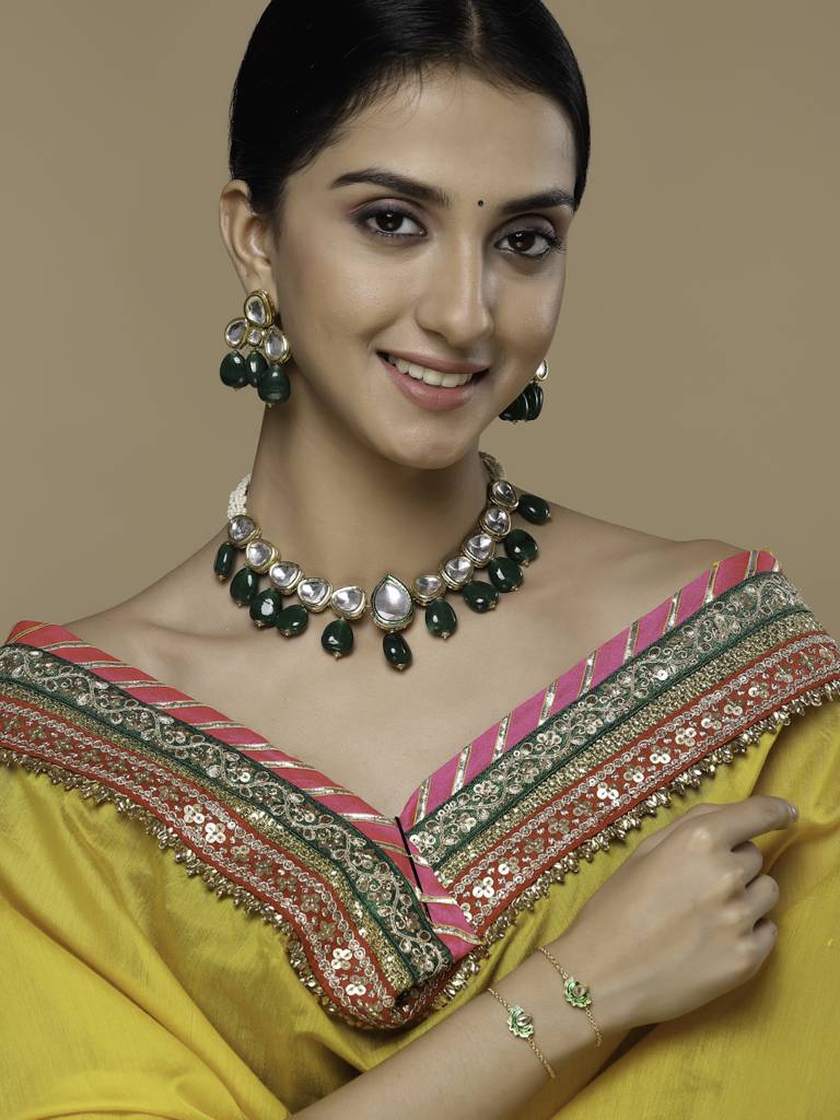 Ghata Drop Earring : DGED23063
