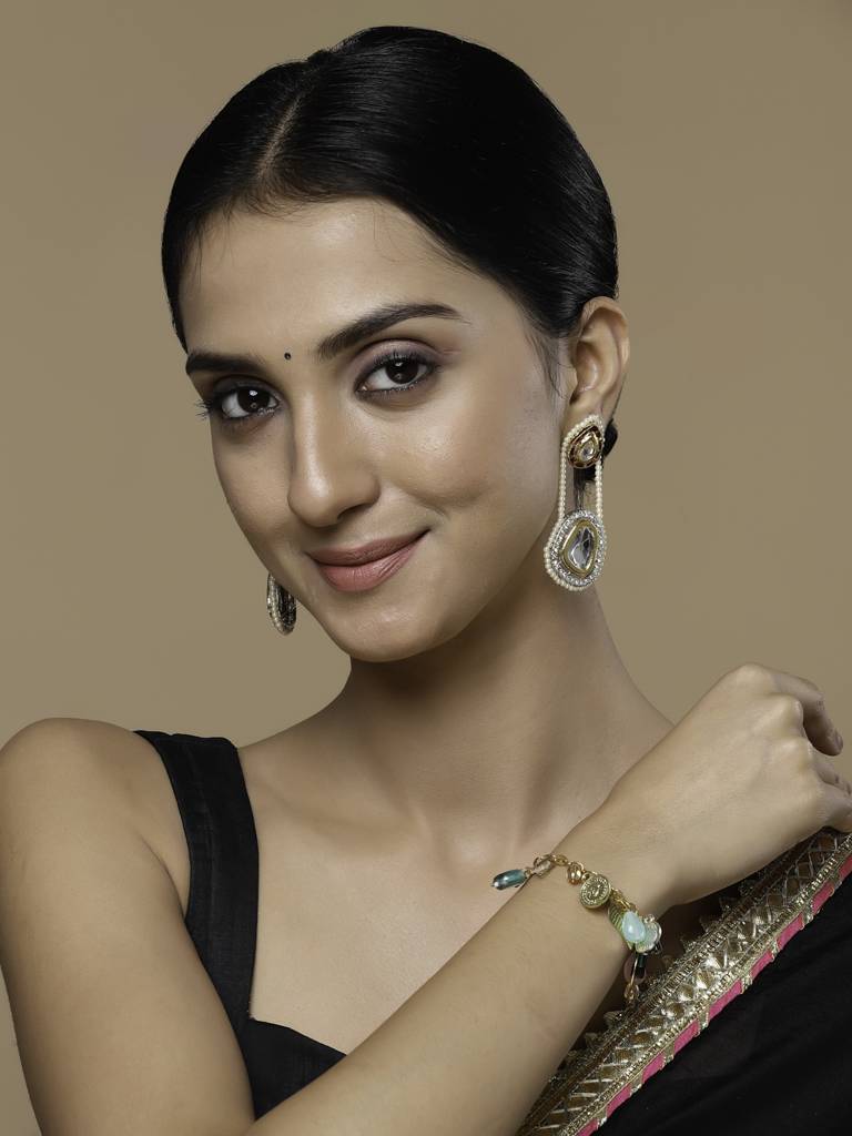Jaamun Jazbaat Drop Earring : DGED23072