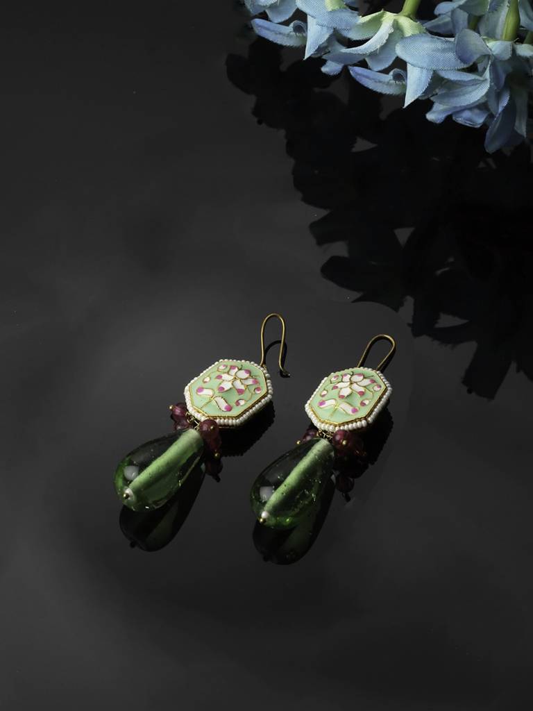 Spruce Drop Earring : DGED23073