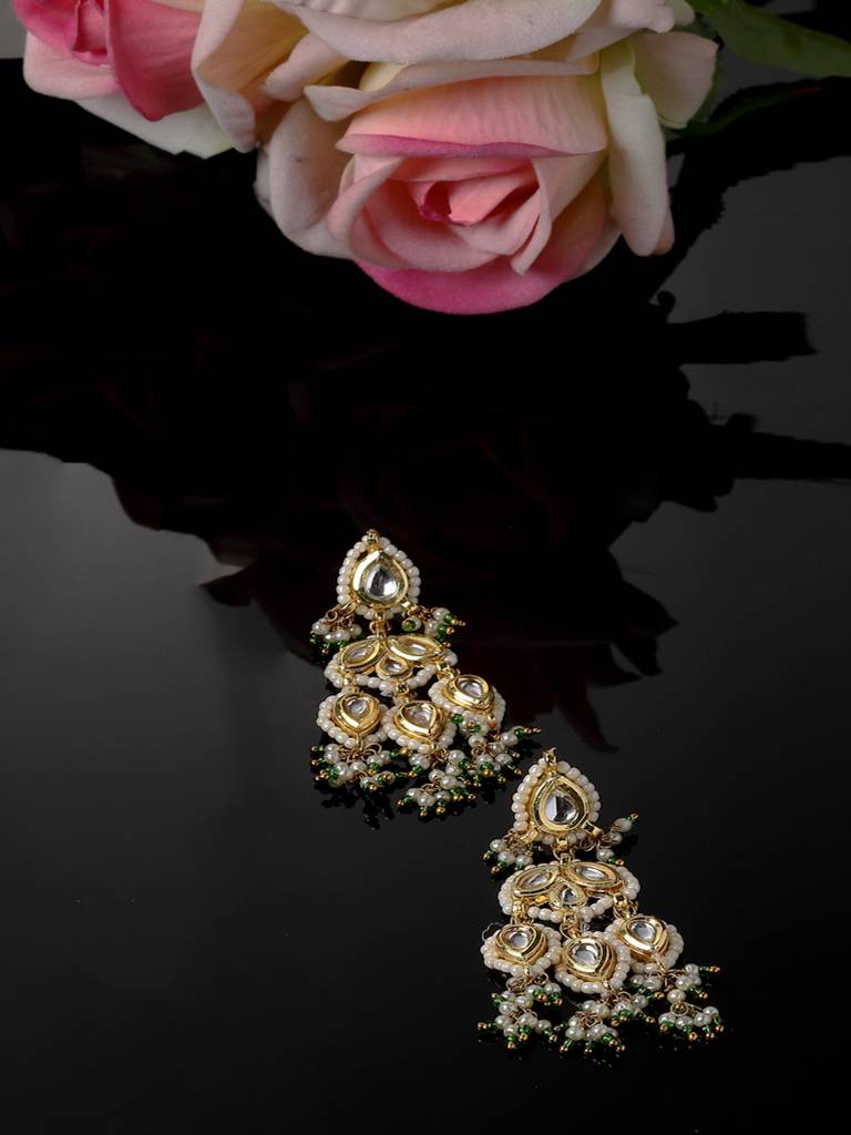 Fasl Drop Earring : DGED23085