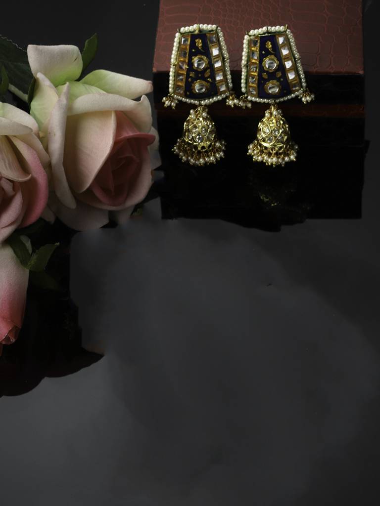 Saundhi Hawa Jhumka Earring : DGEJ23036