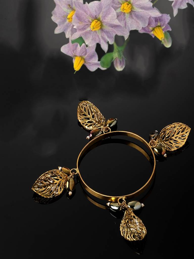 Sona Parwaz  Bangles Hand Jewellery : DGH1B2230003