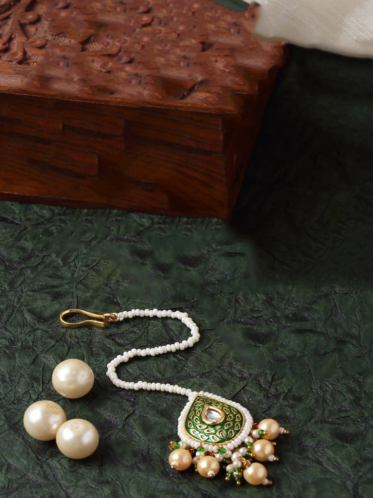 Tarragon Maang Tikka Hair Jewellery : DGH2M24005