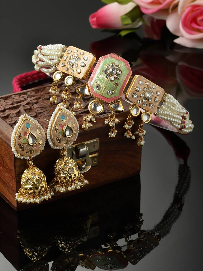 Flare Necklace With Earring Jewellery Set : DGNCE23018