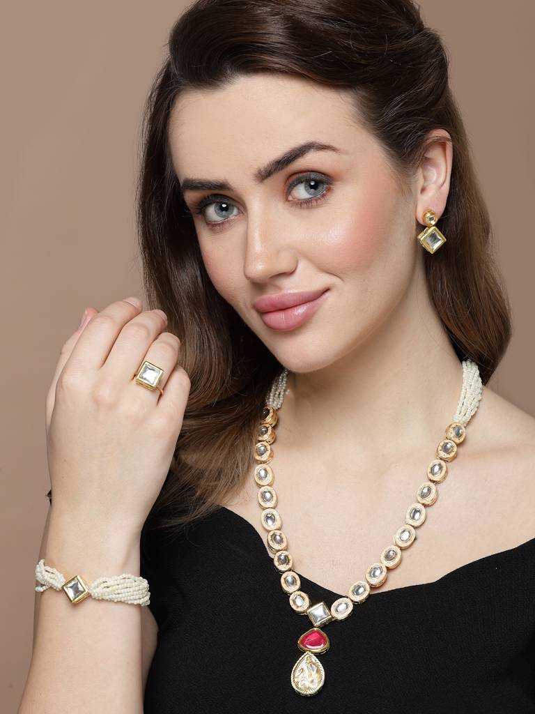 Ruby Rouge Haar Necklace : DGNH23015