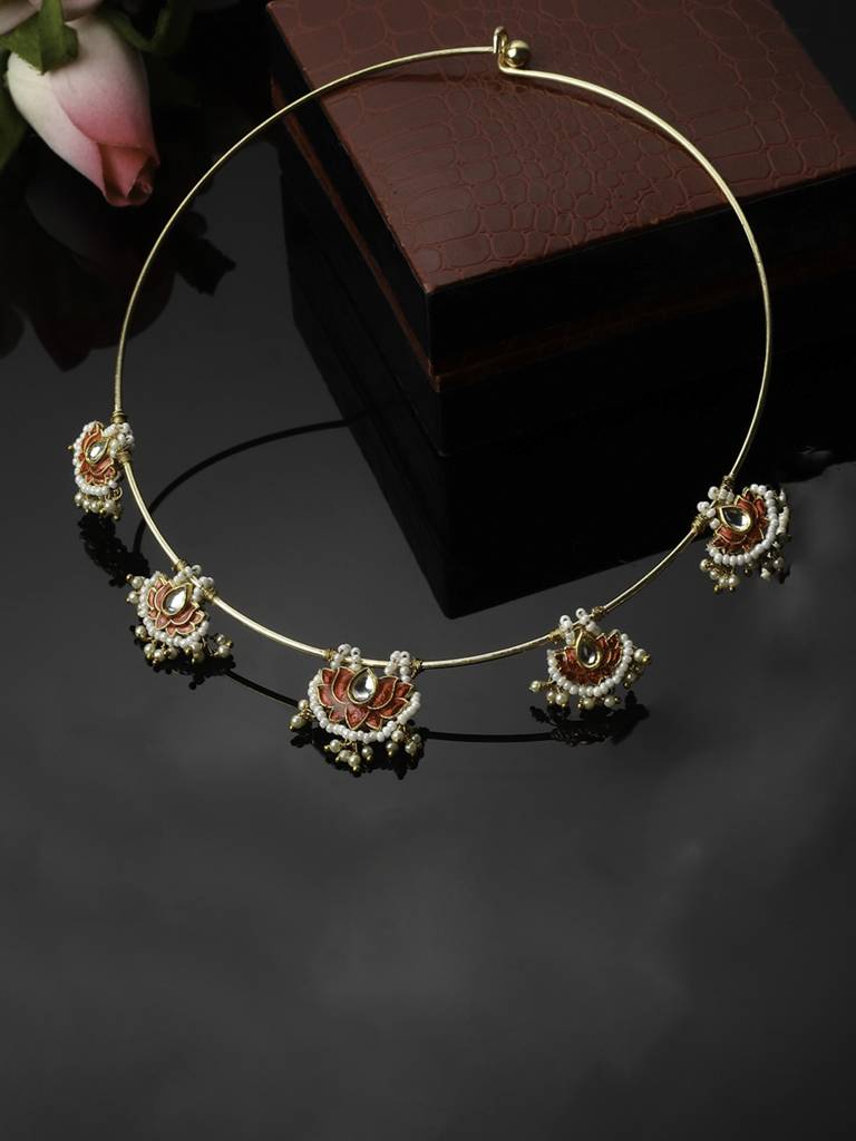 Carmine Crest Haar Necklace : DGNH23028