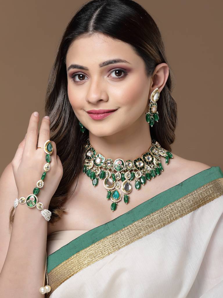Poshak Necklace With Earring Jewellery Set : DGNHE23019