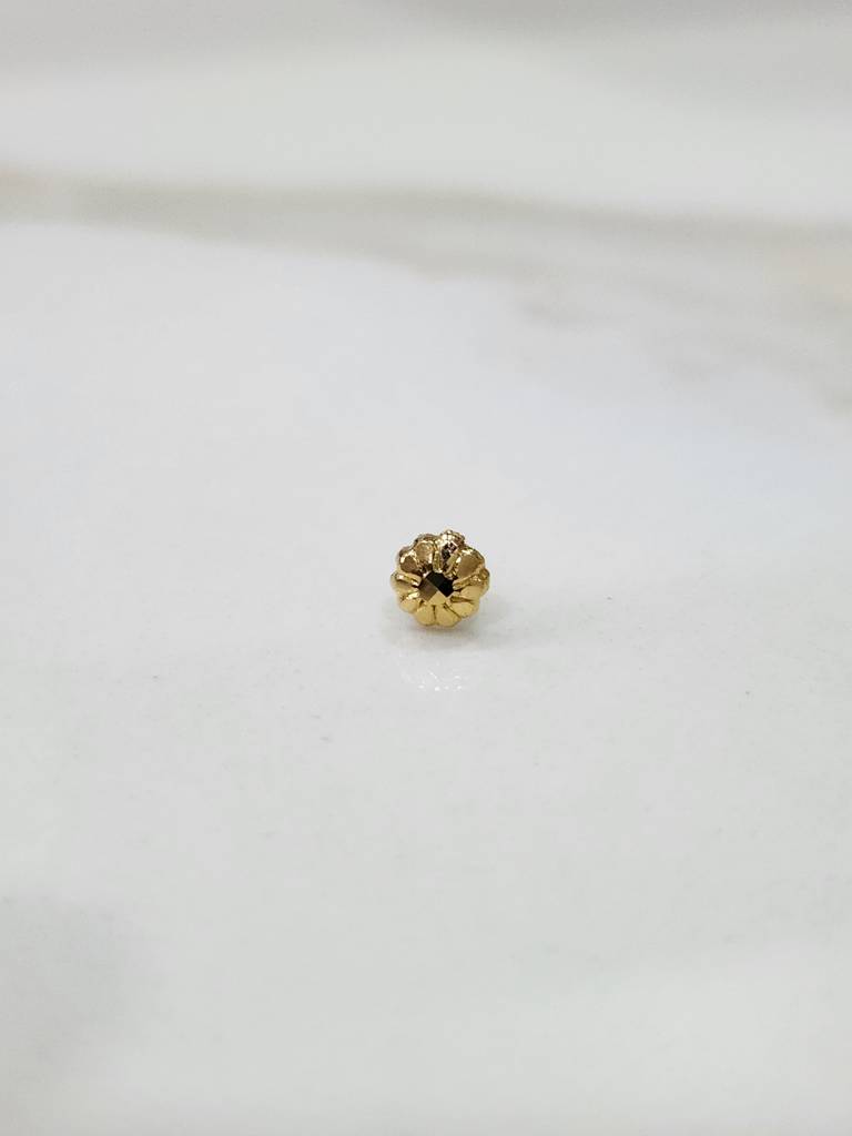 Yuvora 18K Yellow Gold Dewkiss Bud Nose Pin For Women | Screw Back Closure | Bis Hallmarked | Pure Gold Nose : DNP1010-18YG-IS
