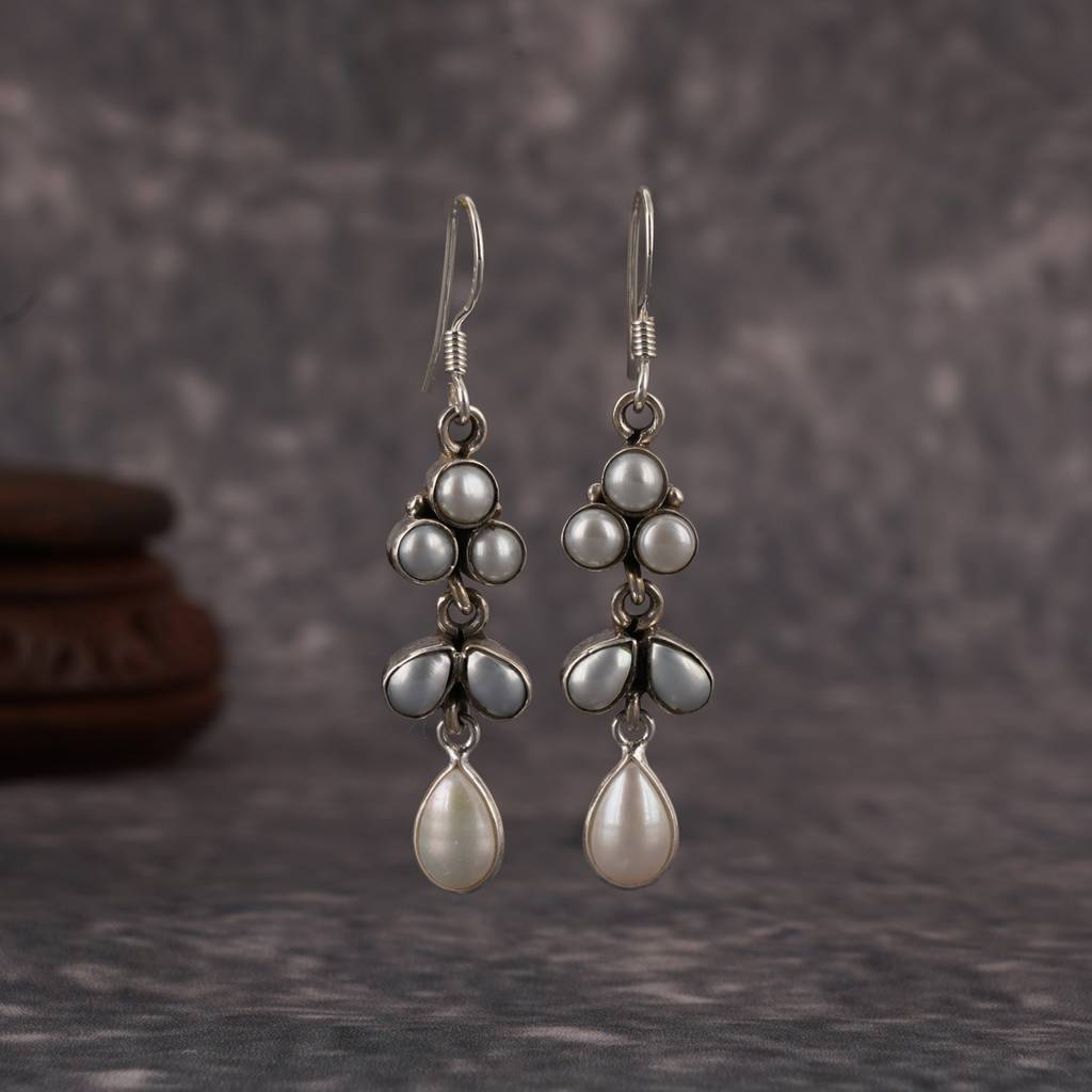 Silver Pearl Danglers : SSE781