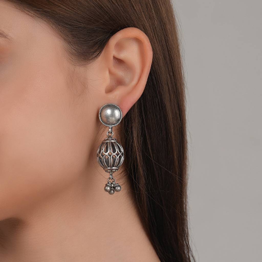 Intricate Jaali Silver Earrings : SSE879
