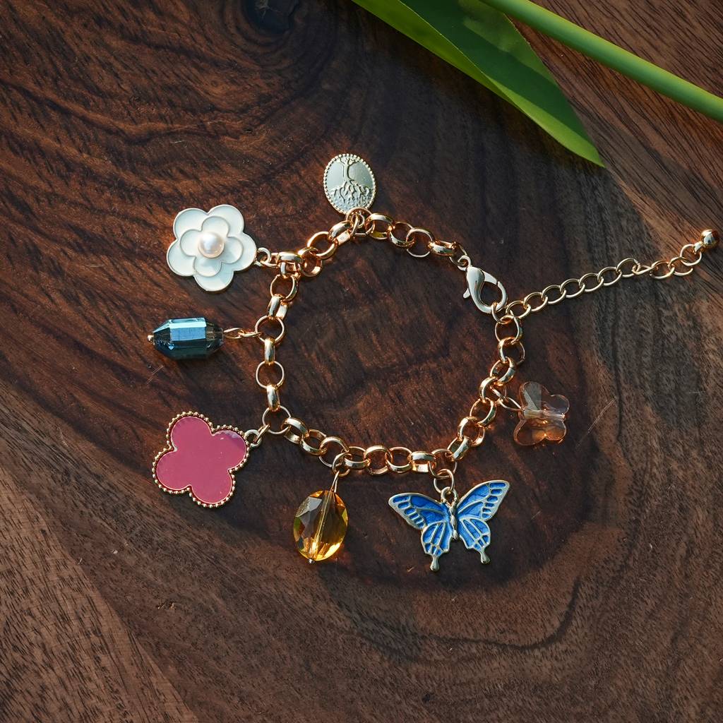 Multicolor Charm Butterfly Bracelet : 0081-DB