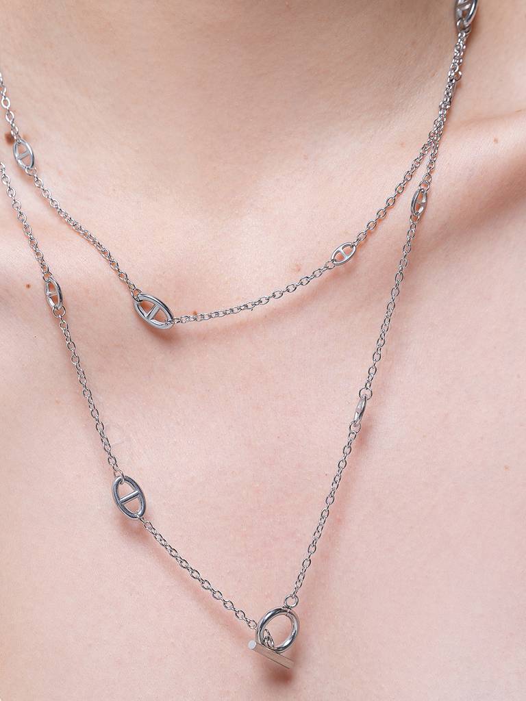 Pig Nose Charm Silver Long Chain : CAO0053NIH