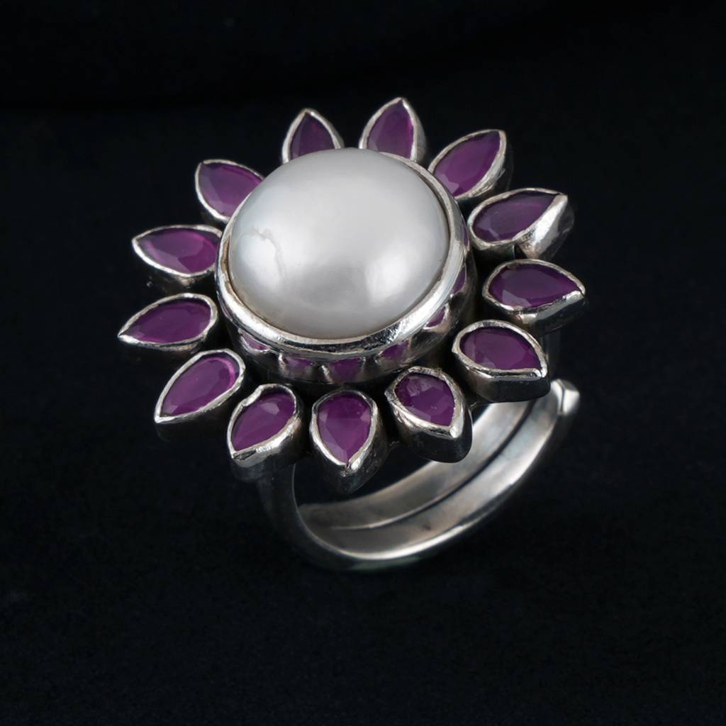 Red Flower Pearl Ring