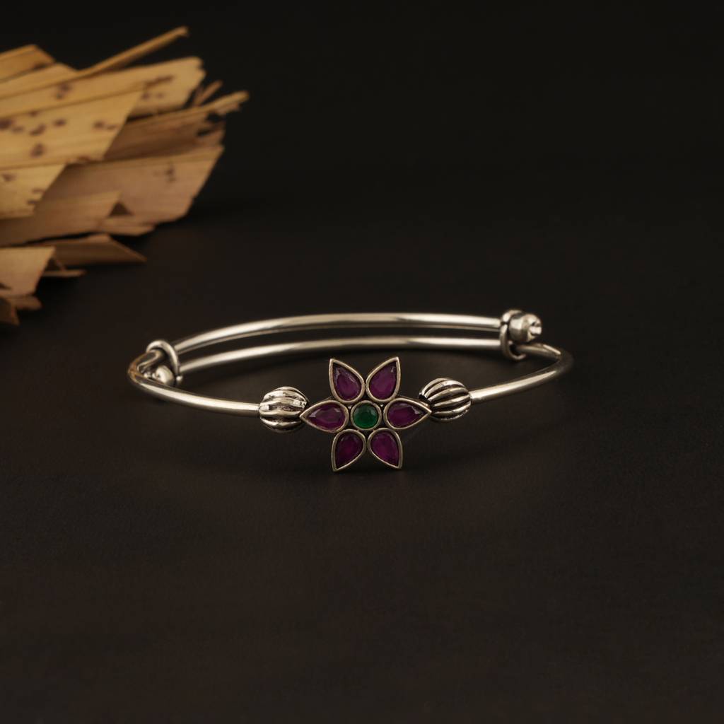 Kempu Flower Silver Adjustable Bracelet : SSB075