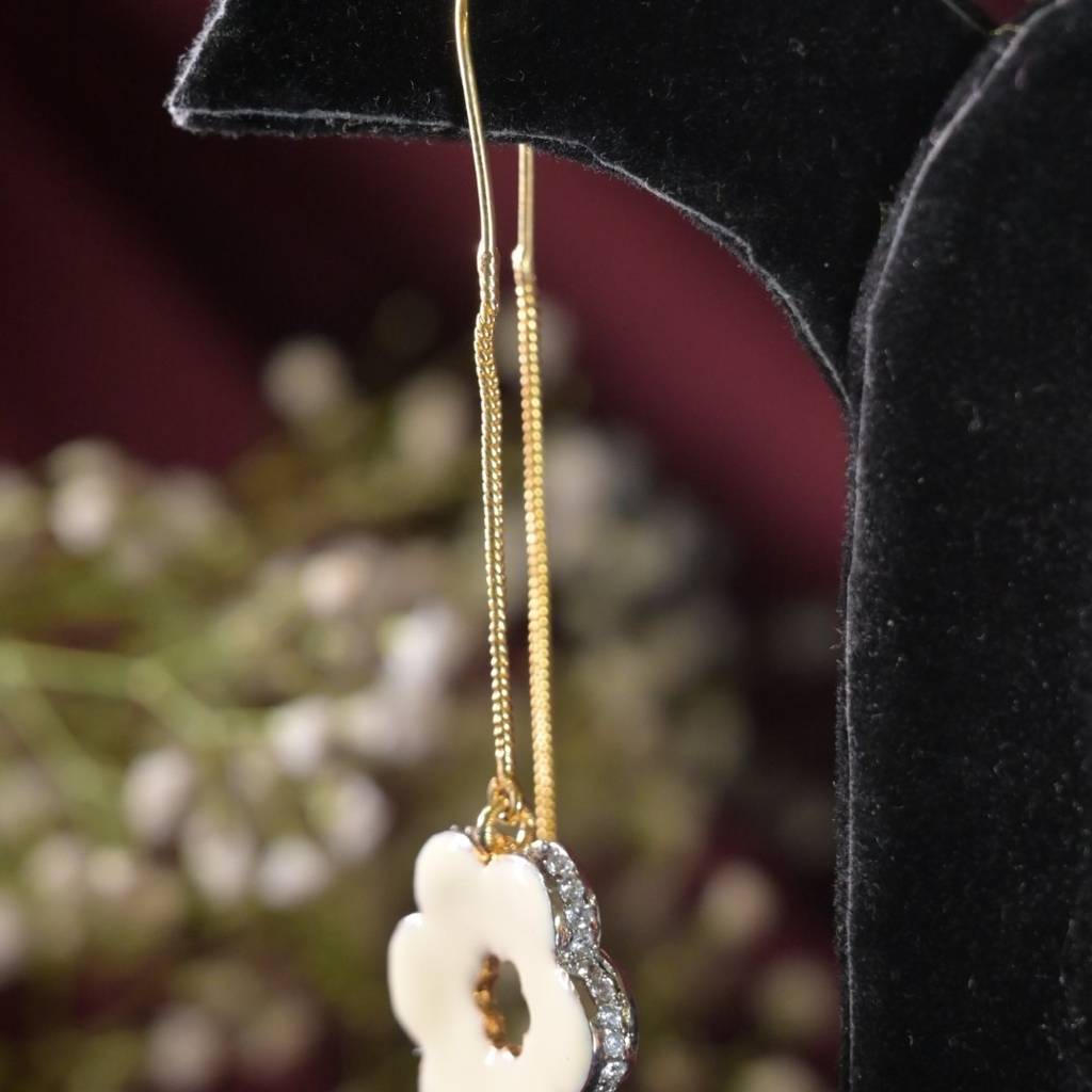 Anahita Sui-Dhaga Flower Drop Yellow Earrings : EAR0062