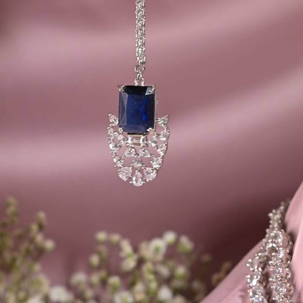 Deep Blue Shyama Cocktail Diamond Necklace : NEC0037
