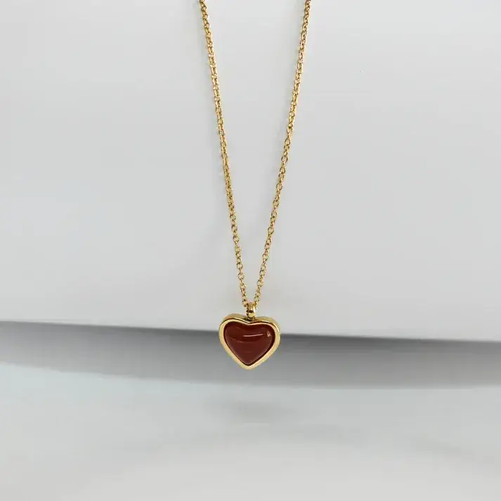 Carnelian Love Gemstone Pendant - Skin Safe, Statement Occasion Necklace : 100514