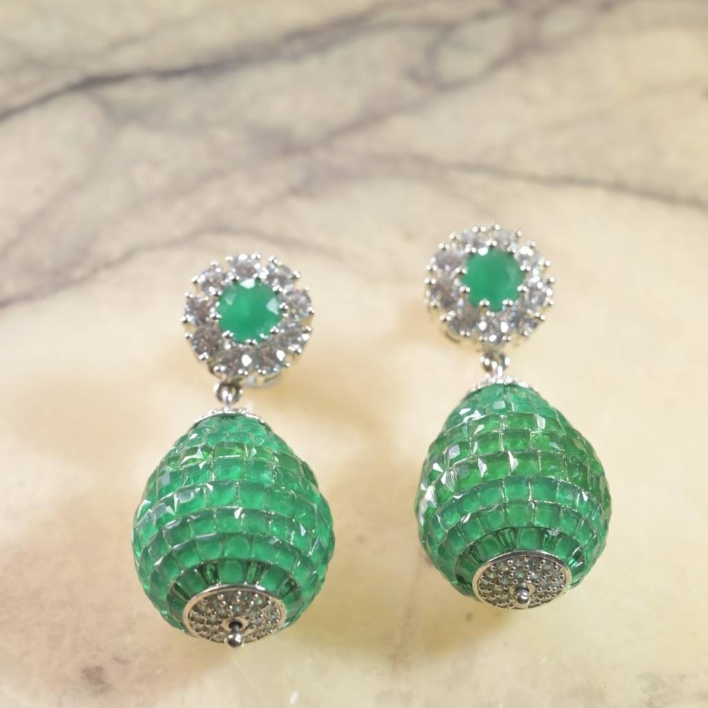Sonchiriya Petite Dangler Drop Earrings : EAR0074