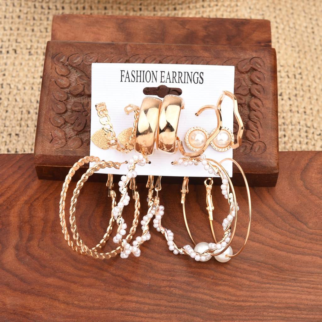 Go-To Style Pack Of 9 Pair Earrings : PEEAR9COMGP51