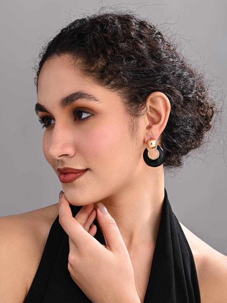 18K Gold Plated Black Round Earring : WER245MLBLK