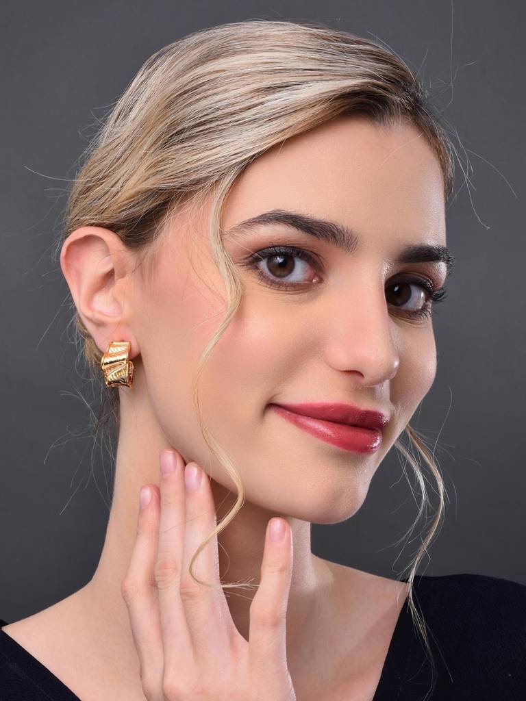 Gold Plated Classic Hoop : WER62MLGLD