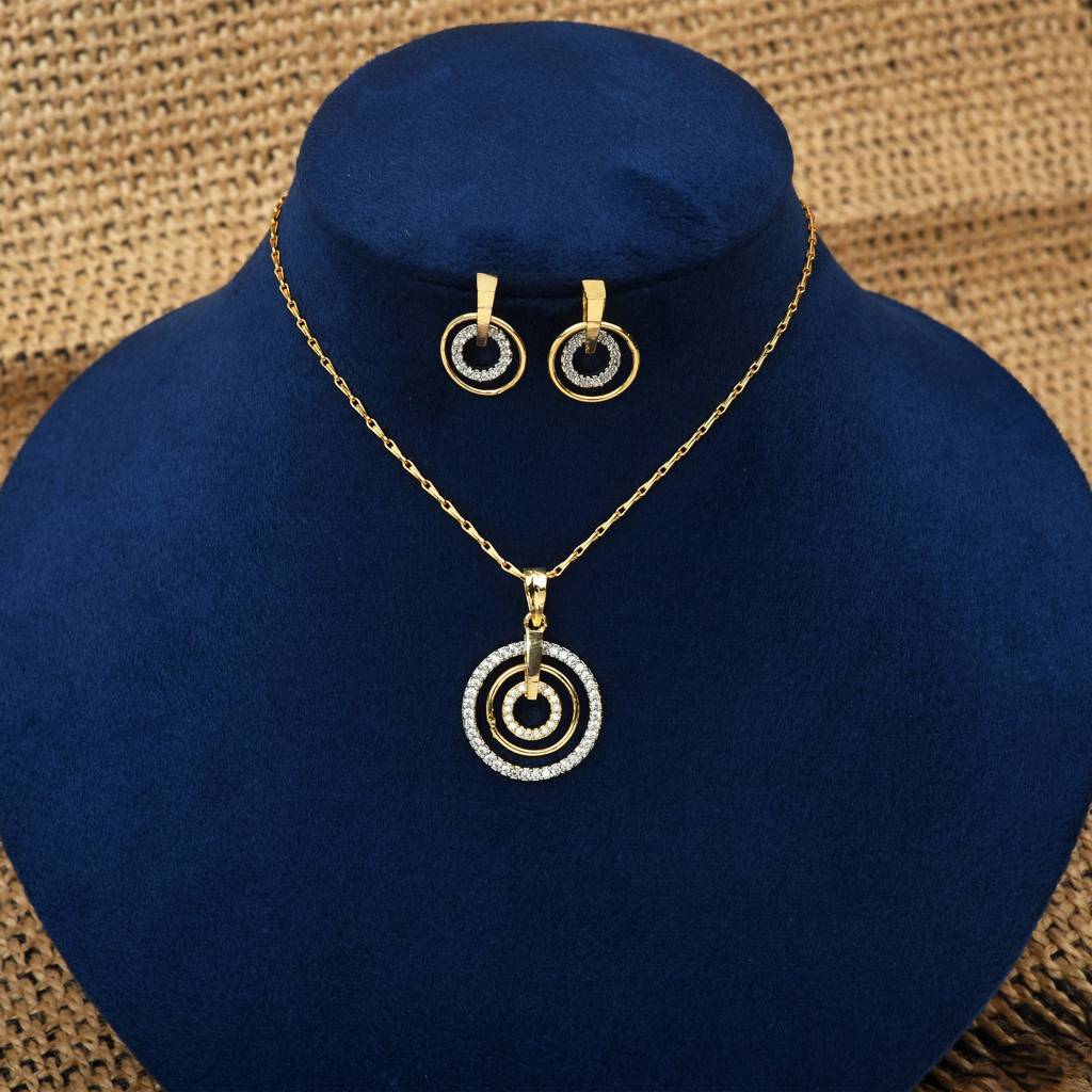 Glowira Diamond Drip Pendant Set : DVPENGJCZ93