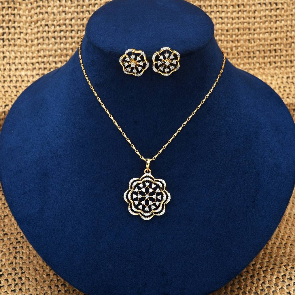 Elaris Fine Glow Pendant Set : PJPENGJCZ267