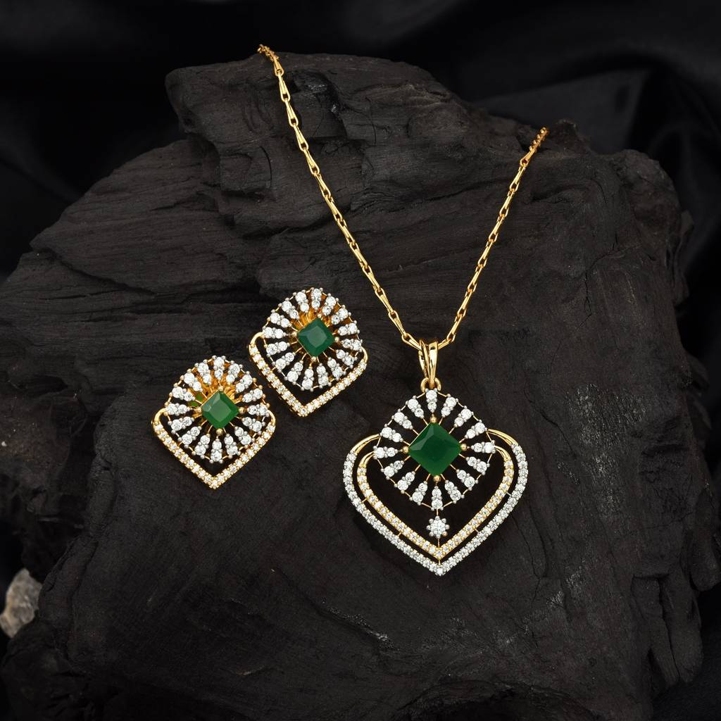 Velora Fine Edge Pendant Set : PJPENGJECZ270