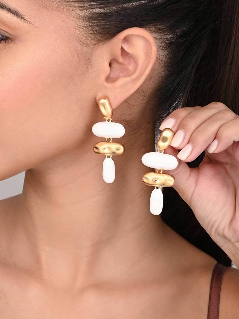 Modern Muse Dual-Tone Drops : WER183MLWHT