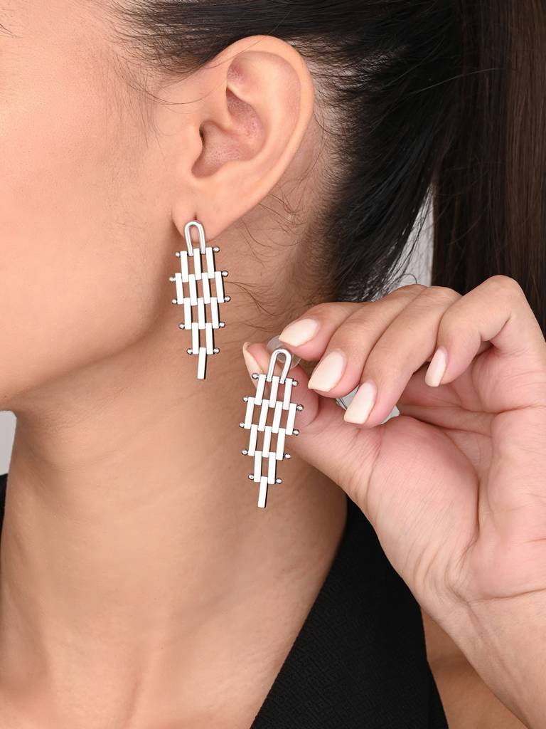 Silver Geometric Link Drop Earrings : WER190MLSLV
