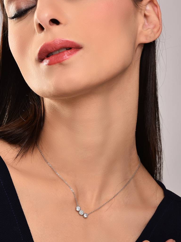 Three Stone Neckalce : WNK91LBSLV