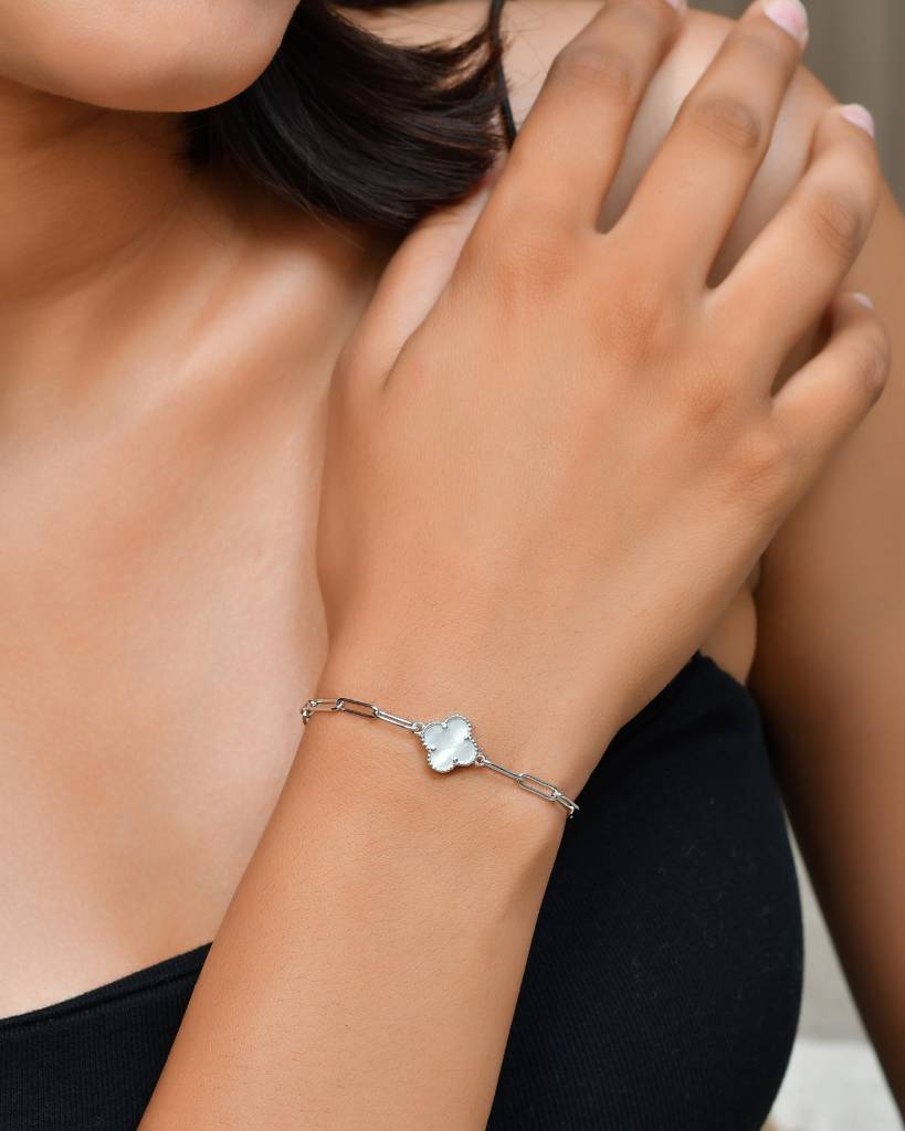 Mother-Of-Pearl Clover Paperclip Bracelet In 925 Sterling Silver – Adjustable Chain : ZIRAK-Bracelet-043