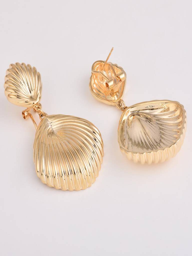 14K Gold Plated Shell Drop Earring : WER20MLGLD