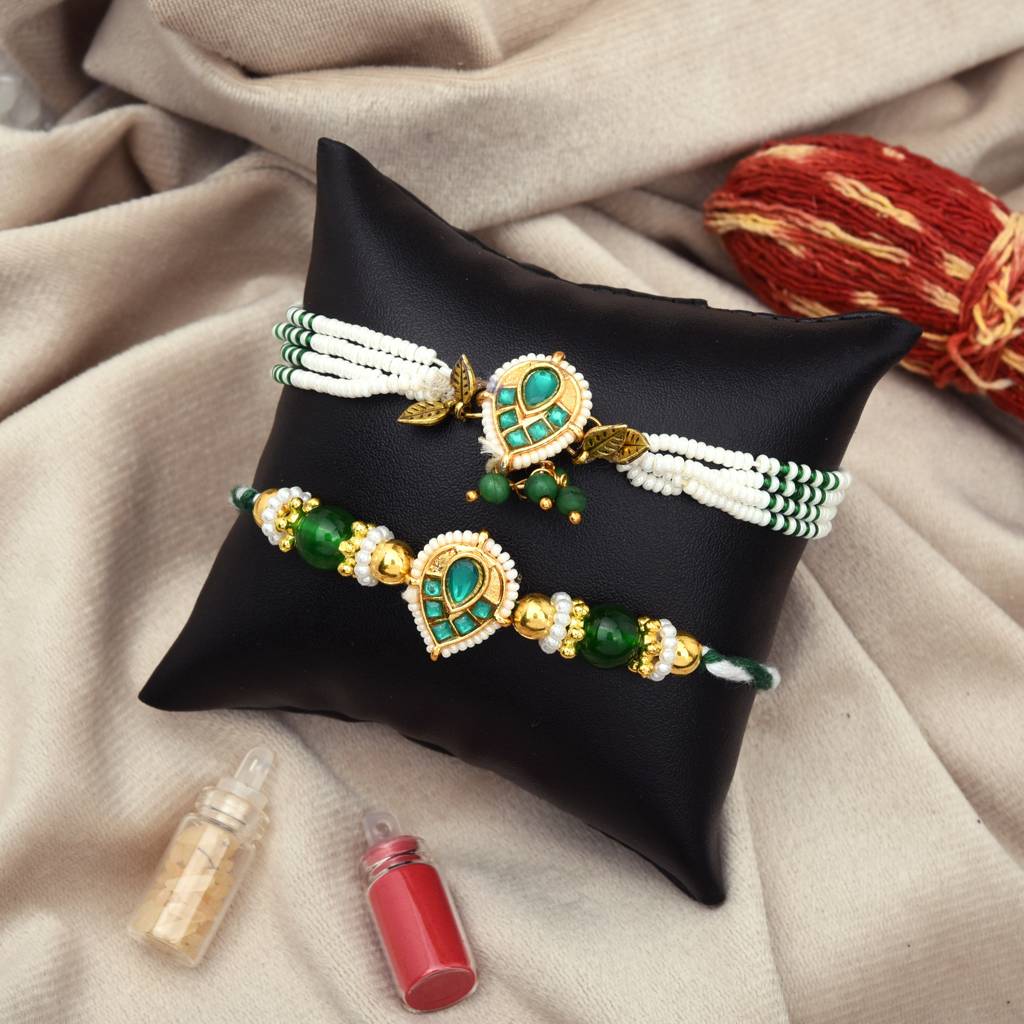 Eternz Certified Jewellery - SHILLYN JEWELS Royal Emerald Teardrop Gold