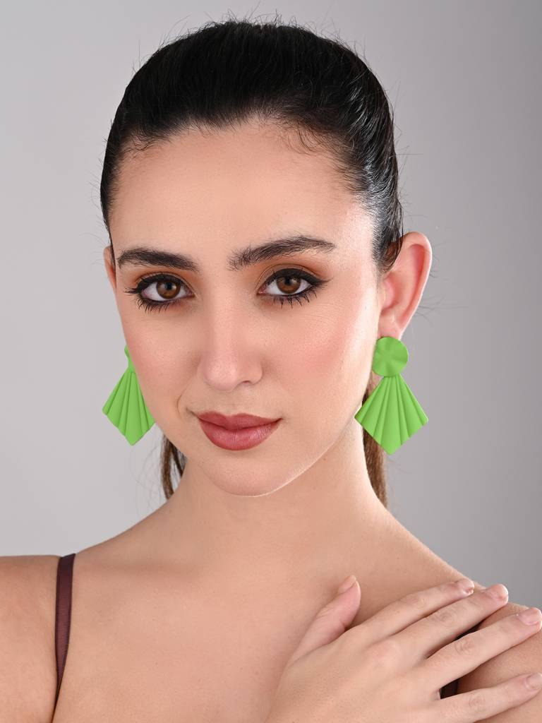 Petal Pop Fan Earrings : WER199JMLMGRN