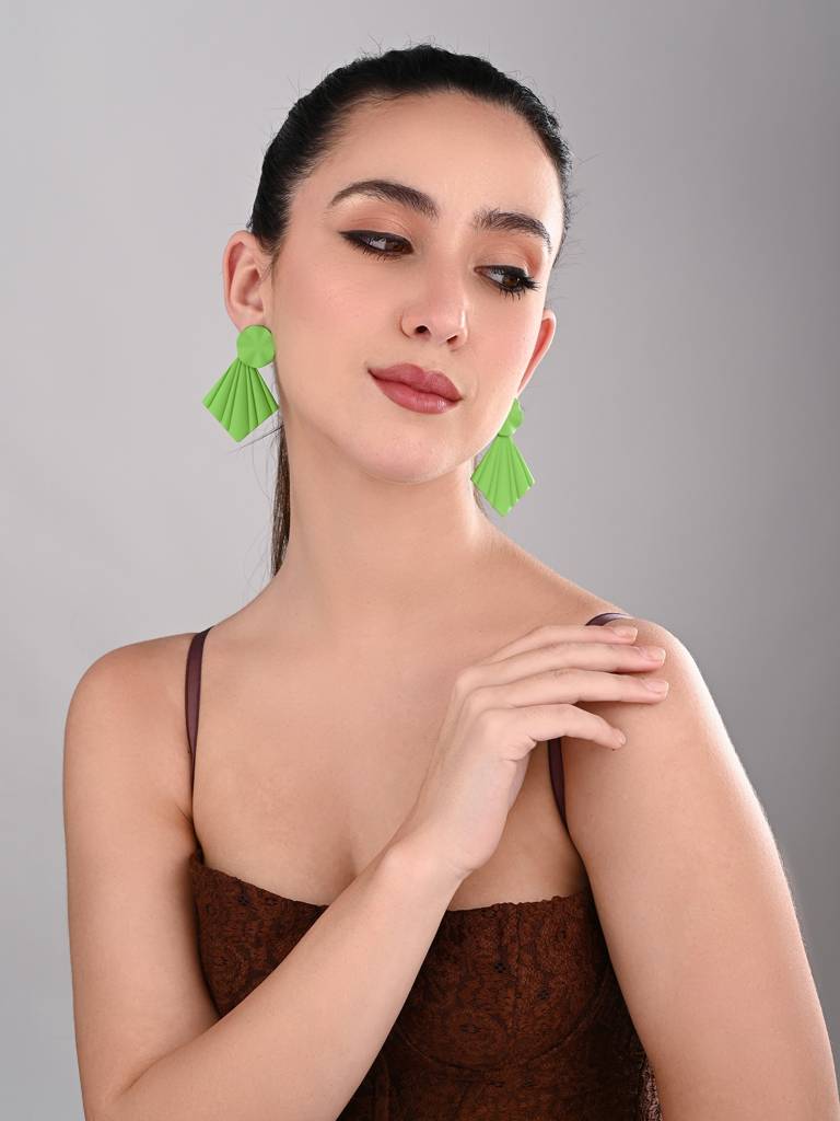 Petal Pop Fan Earrings : WER199JMLMGRN